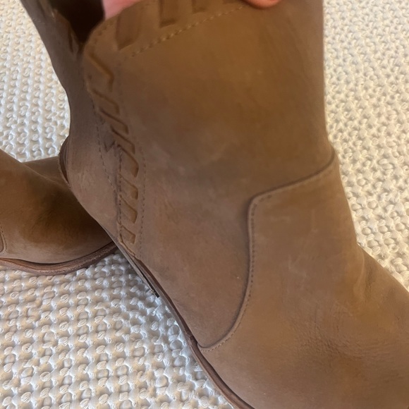 Vince Camino booties open toe size 8 - Picture 2 of 8